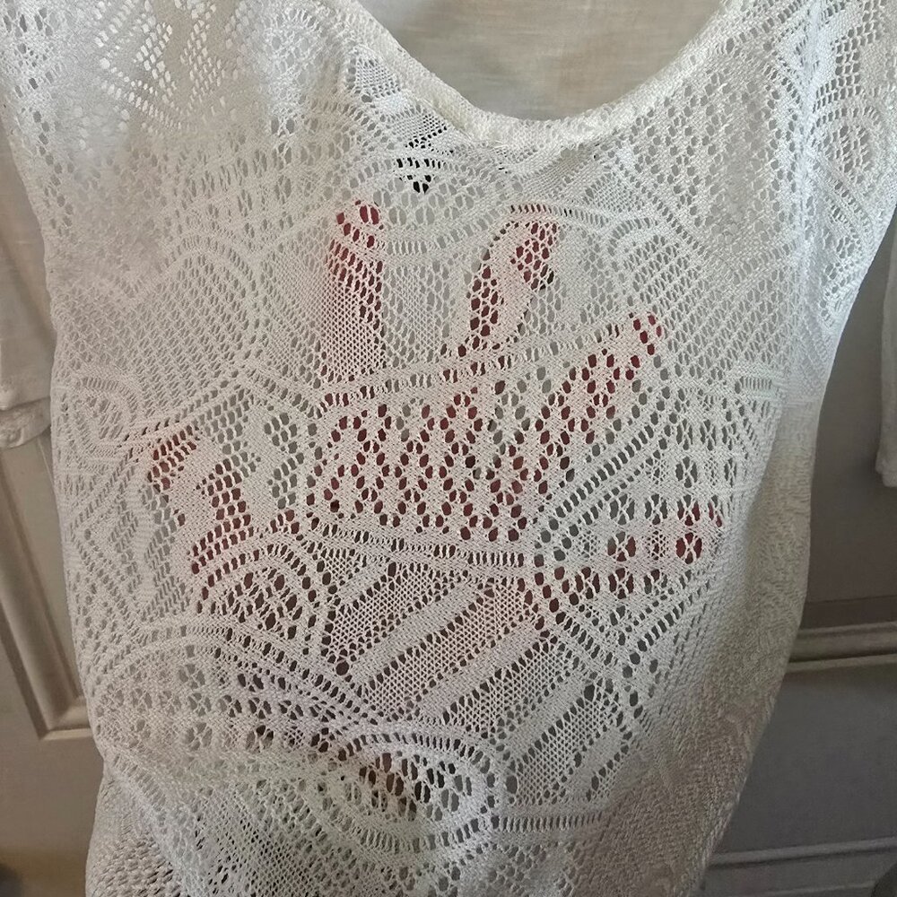 White BKE Boutique Top - Picture 3 of 4